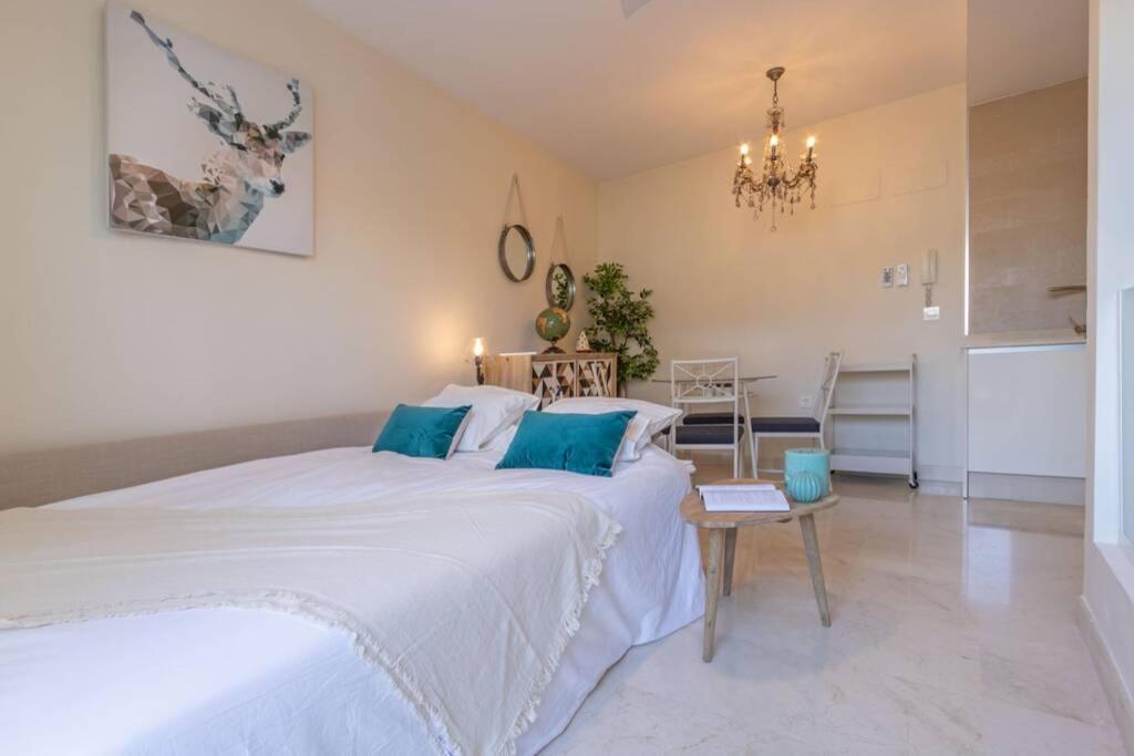 Lumbreras Deluxe By Valcambre Apartamento Sevilha